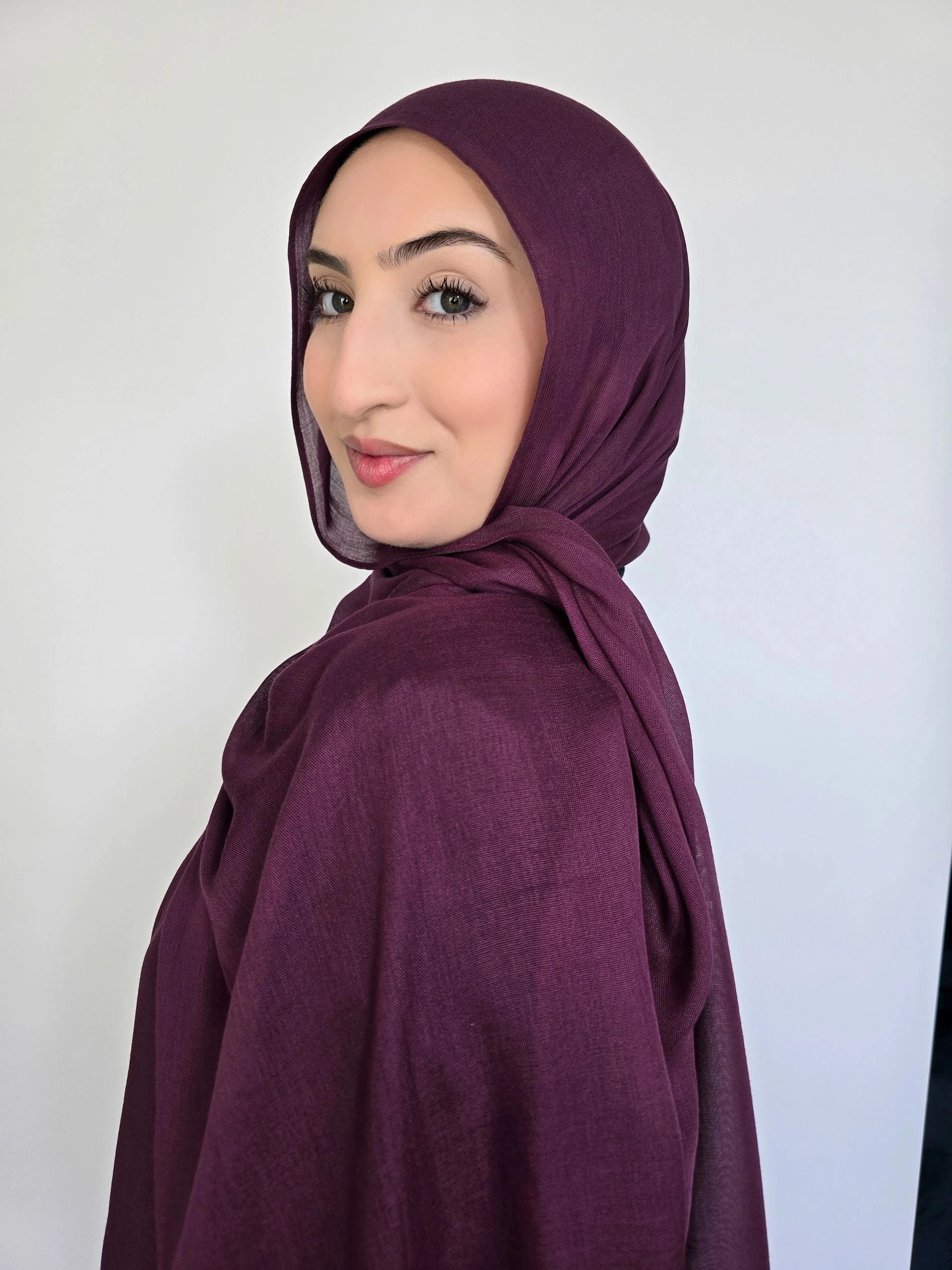 Modal- Plum