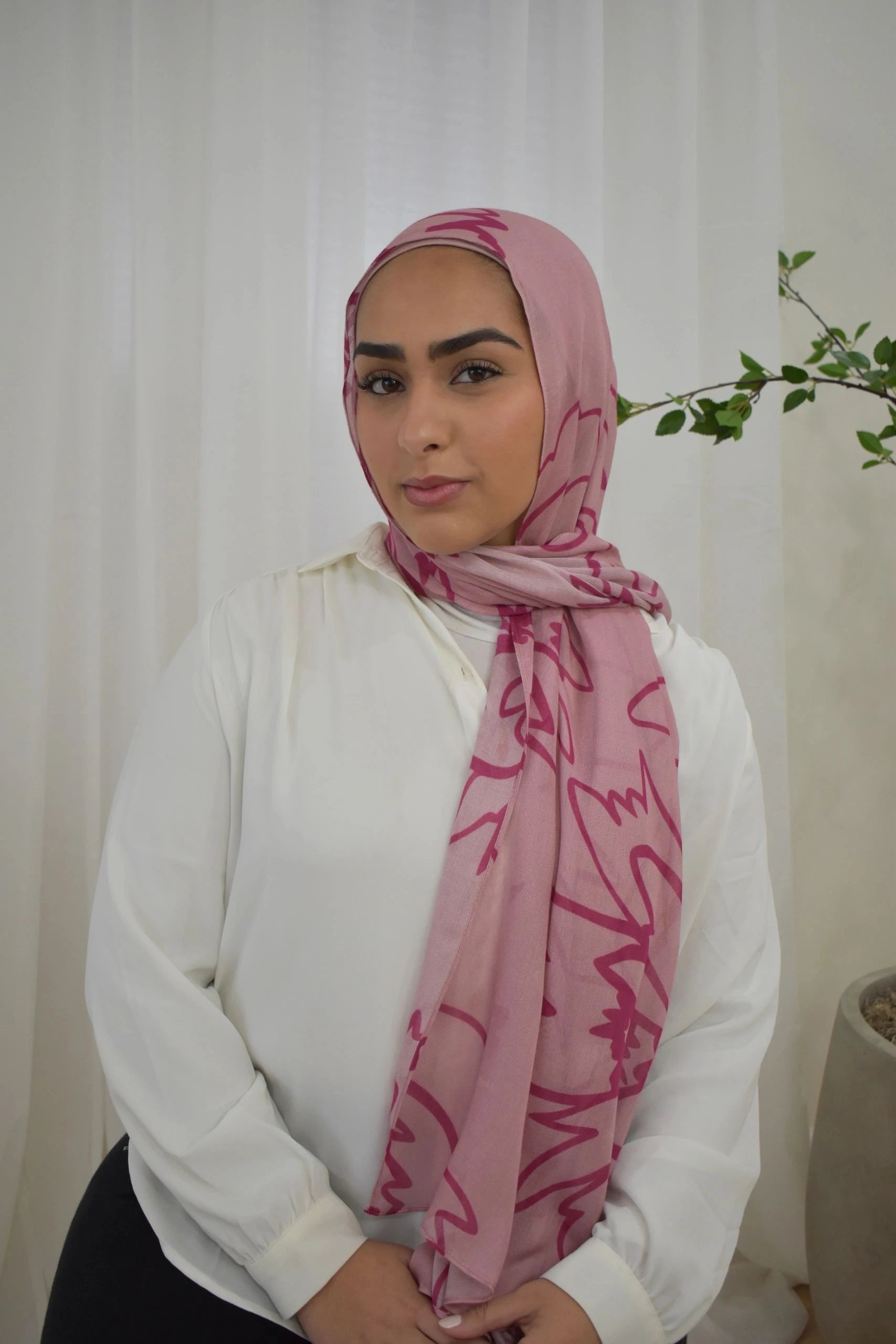 Printed Modal- Pink Silhouette