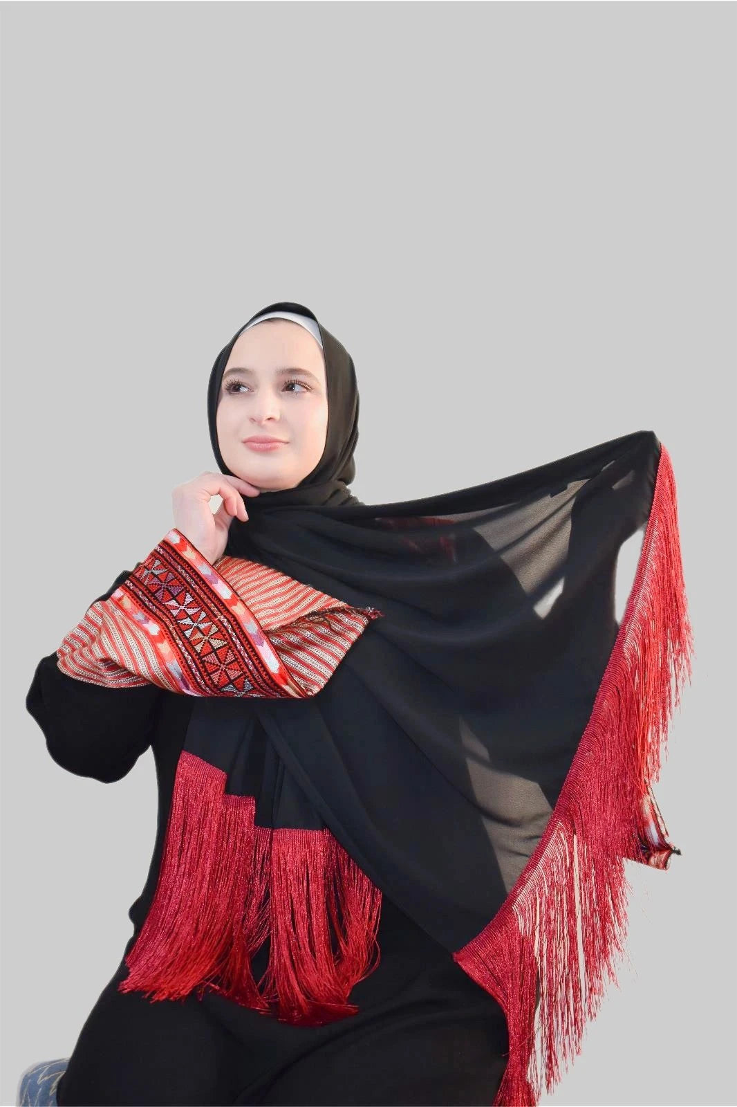 Traditional- Black Red