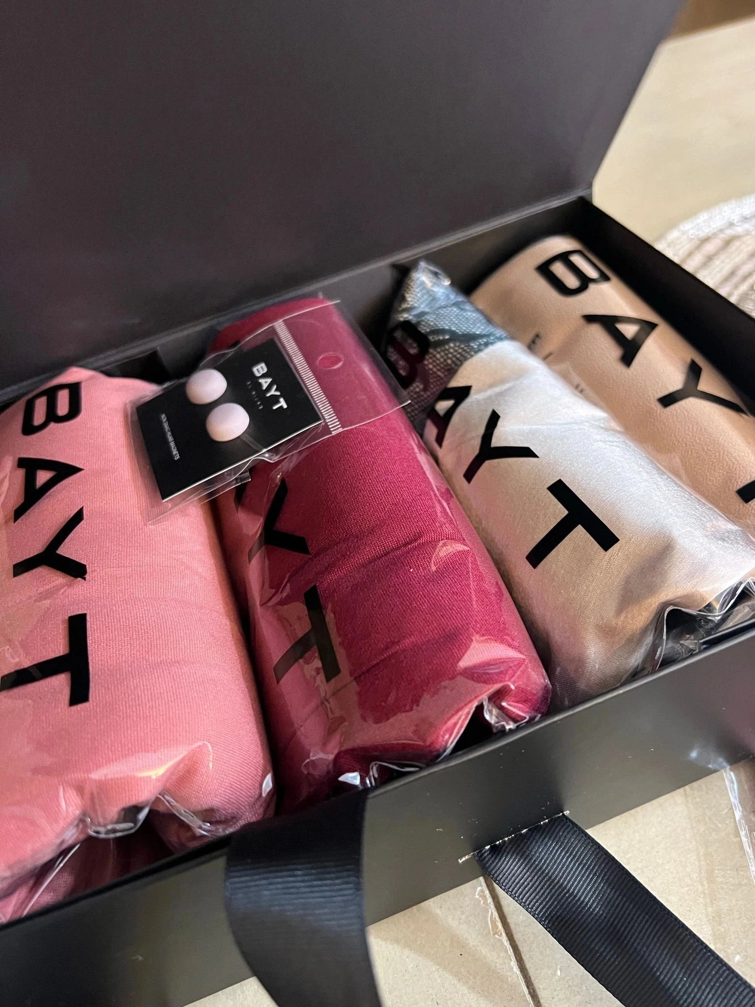 Bayt El Hijab Gift Box